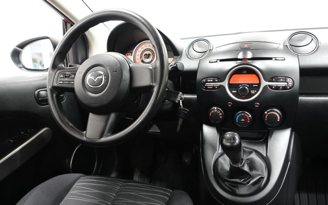 Mazda 2 cena 15900 przebieg: 137747, rok produkcji 2007 z Pułtusk małe 781